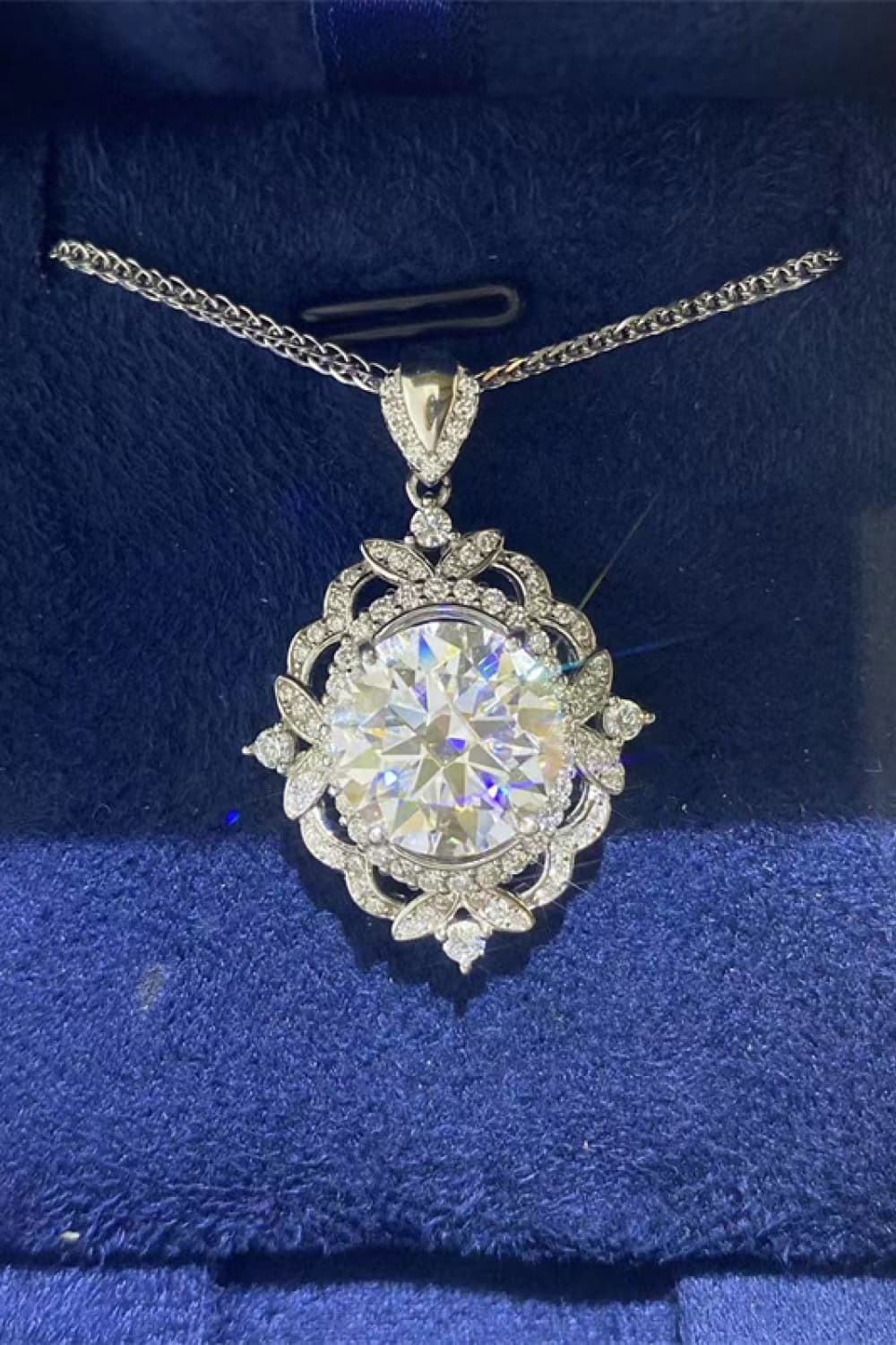 5 Carat Moissanite 925 Sterling Silver Necklace - KRE Prime Deals