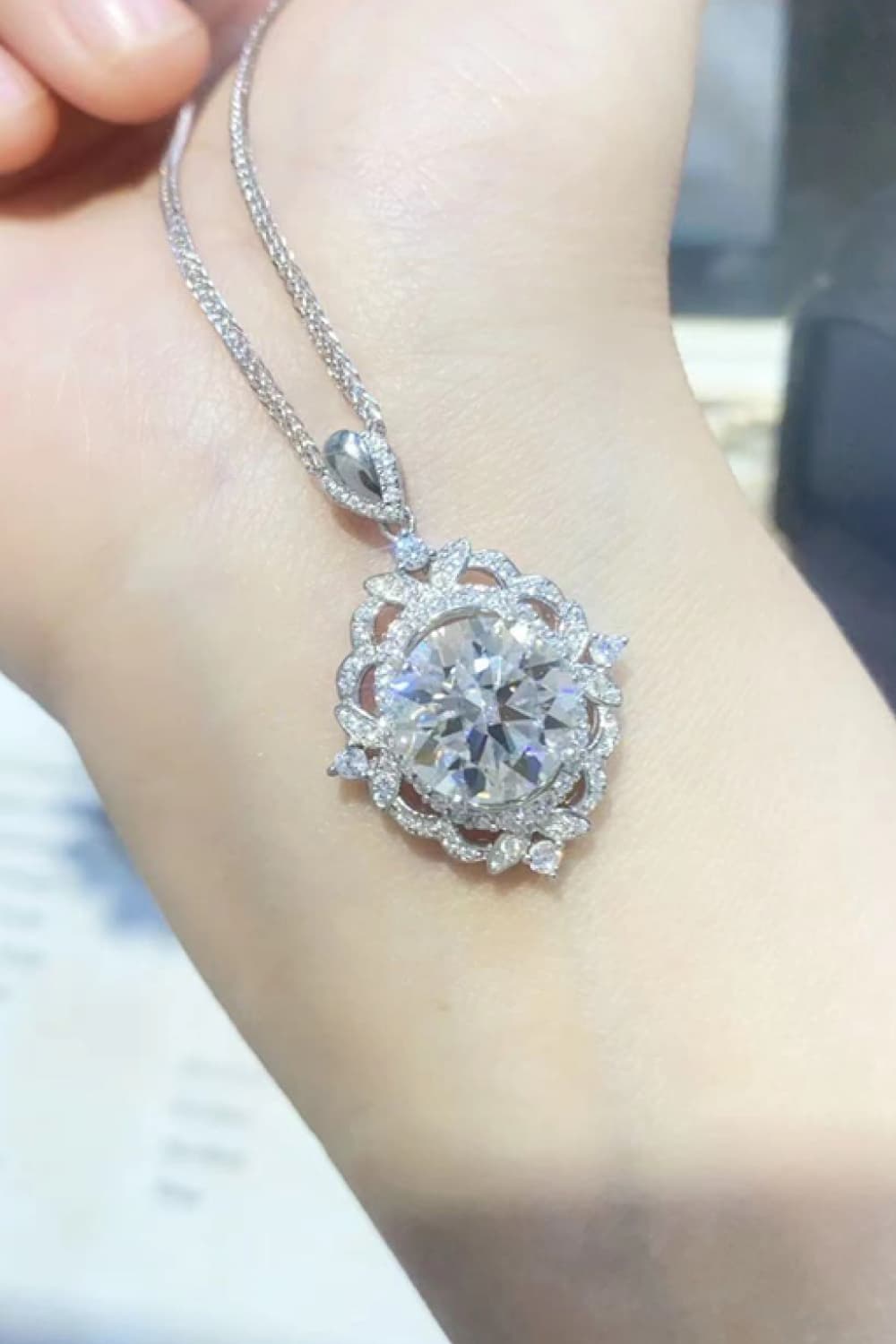 5 Carat Moissanite 925 Sterling Silver Necklace - KRE Prime Deals