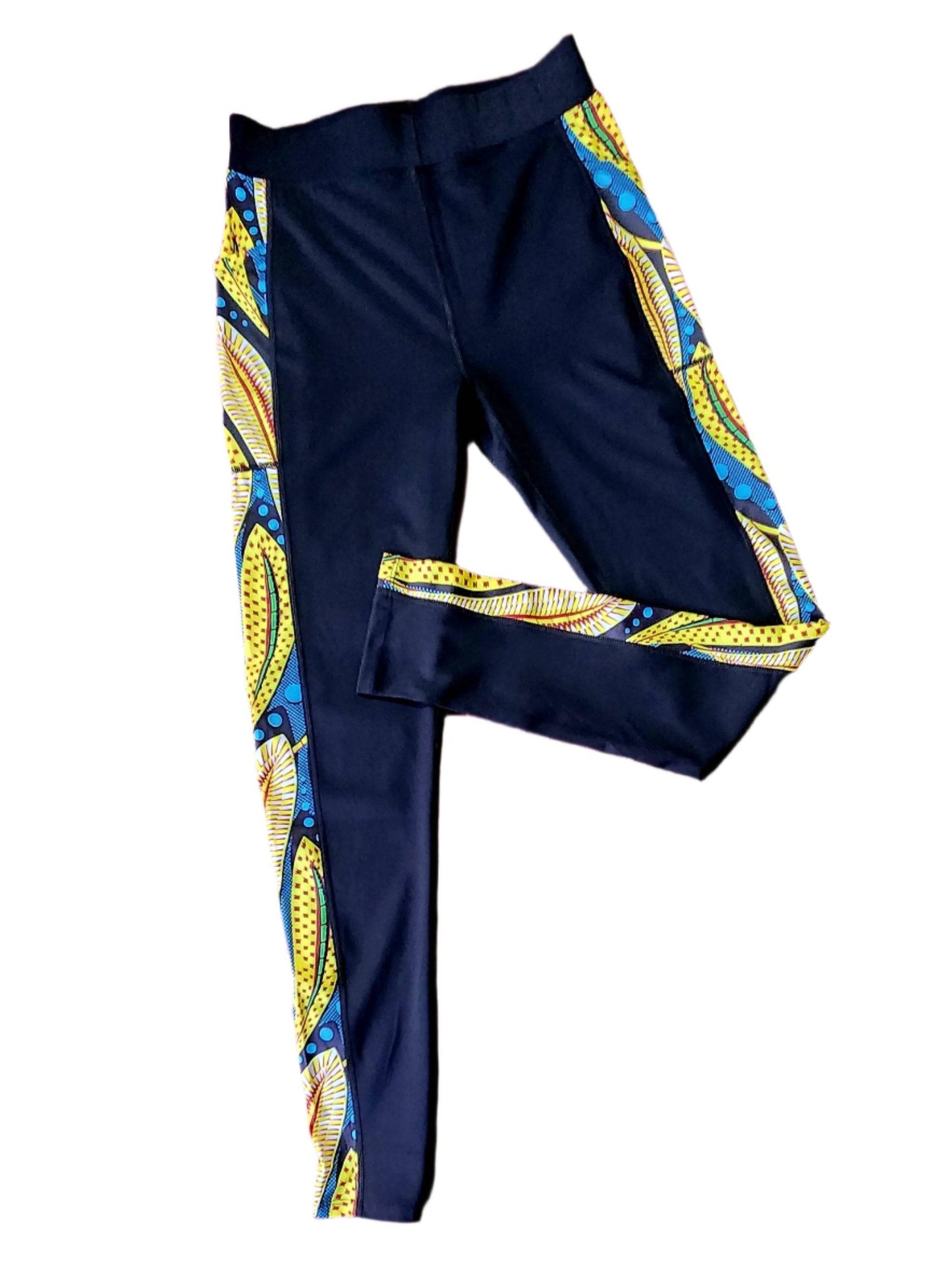 Lady Design Leggings with Pockets and Peacock standing alone with white background - KRE Prime