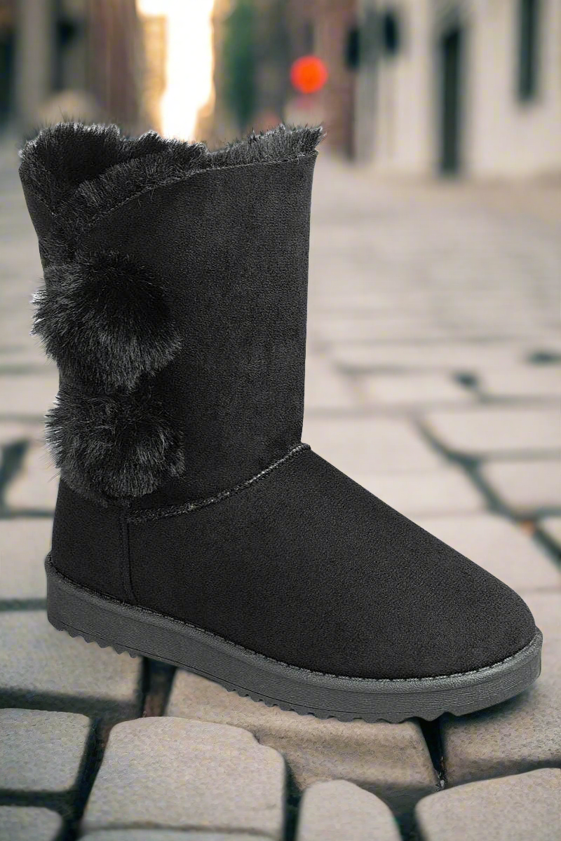 KRE Prime Women Stay Chic and Cozy Luxurious Black Fur Boots - KRE PRIME ®