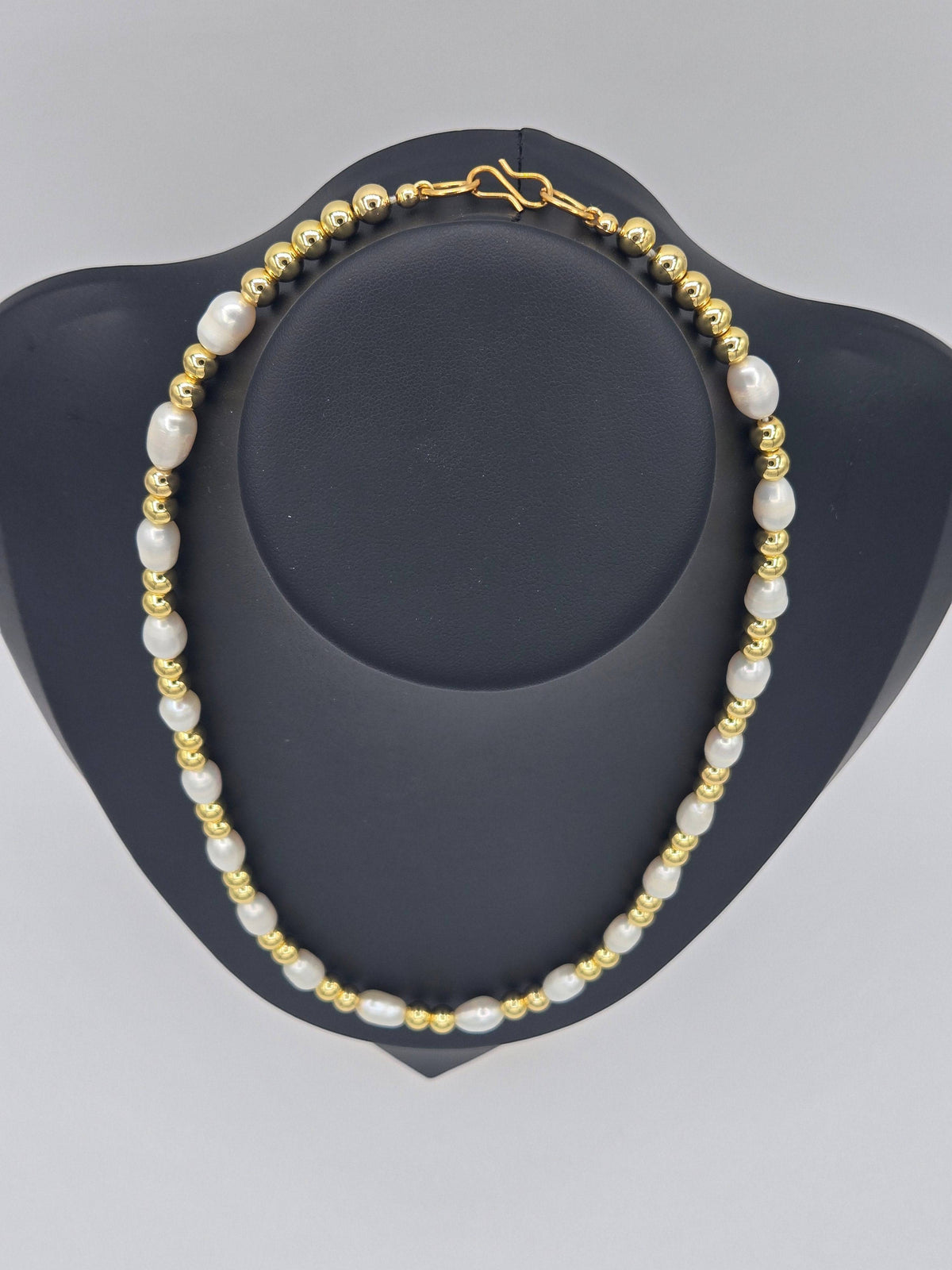 KRE PRIME women’s freshwater pearl necklace with exquisite natural pearls, elegant jewelry for women.